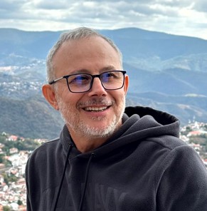 Claudio Gibellato Pellis autore